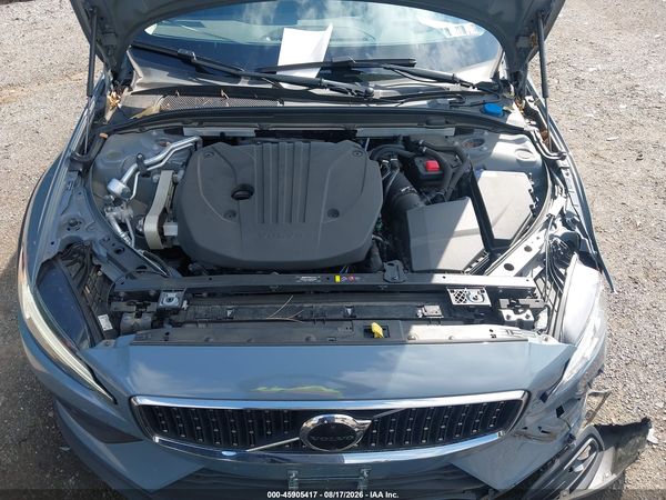 2023 VOLVO V60 CROSS COUNTRY B5 PLUS