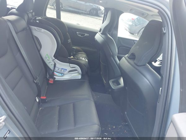 2023 VOLVO V60 CROSS COUNTRY B5 PLUS