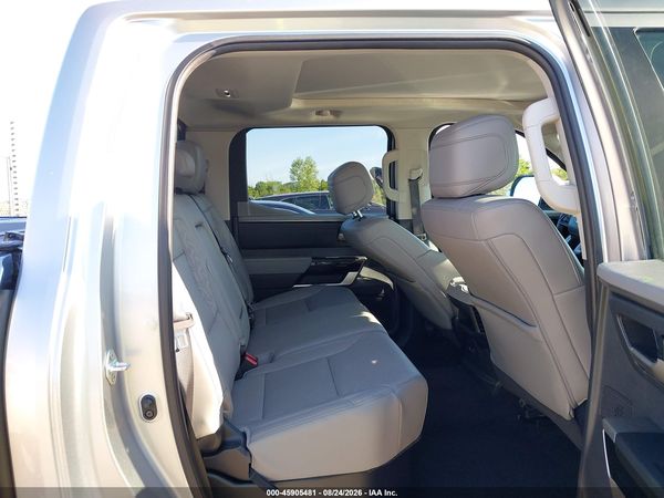 2024 TOYOTA TUNDRA LIMITED — I8