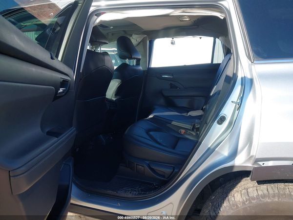 2020 TOYOTA HIGHLANDER XLE