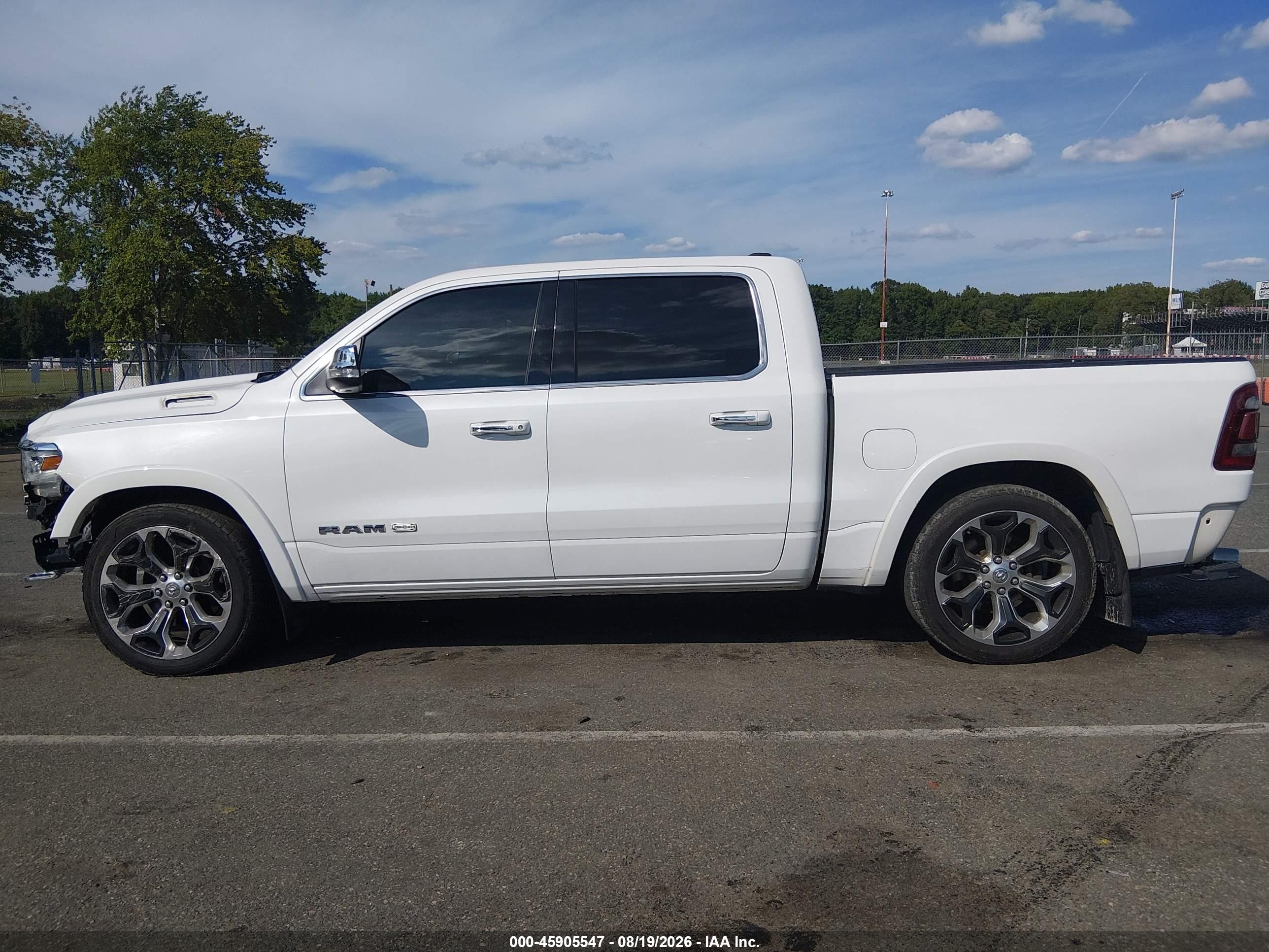2019 RAM 1500 LONGHORN  4X4 5'7 BOX