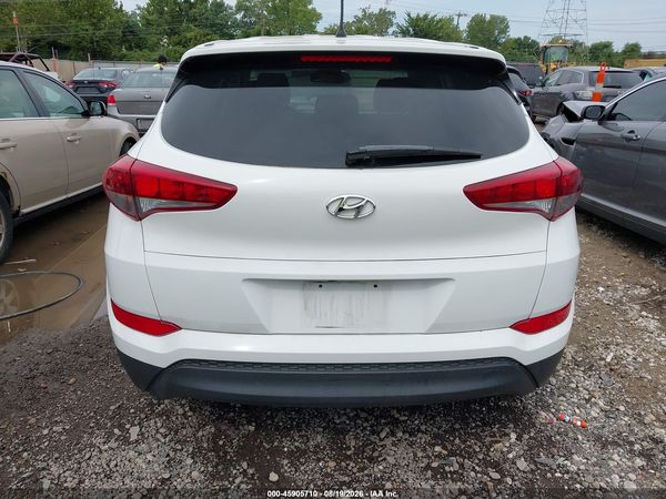 2018 HYUNDAI TUCSON SE