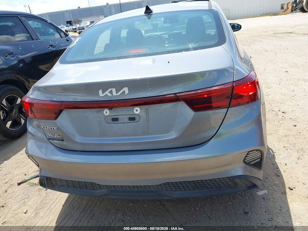 2022 KIA FORTE LXS