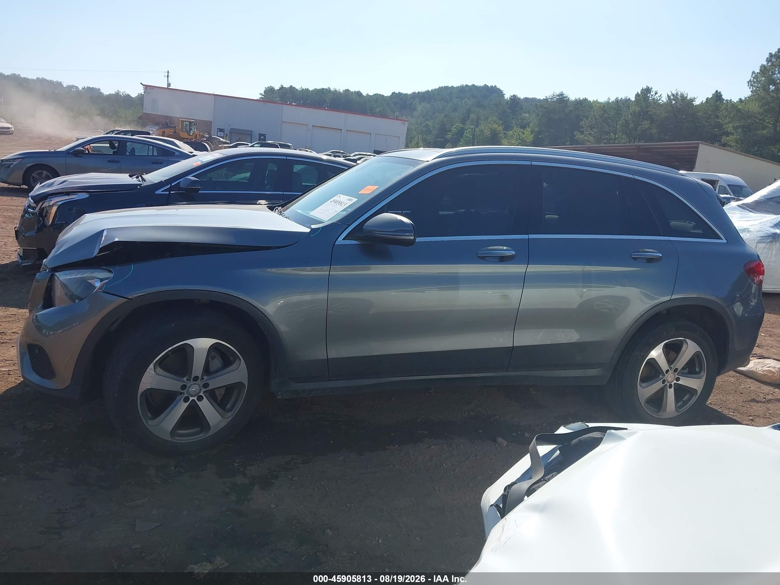 2016 MERCEDES-BENZ GLC 300 GLC300