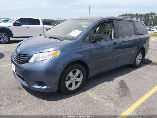 2014 TOYOTA SIENNA L V6 7 PASSENGER