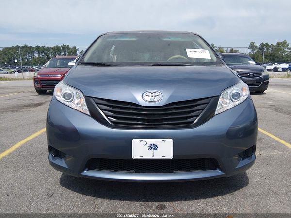 2014 TOYOTA SIENNA L V6 7 PASSENGER