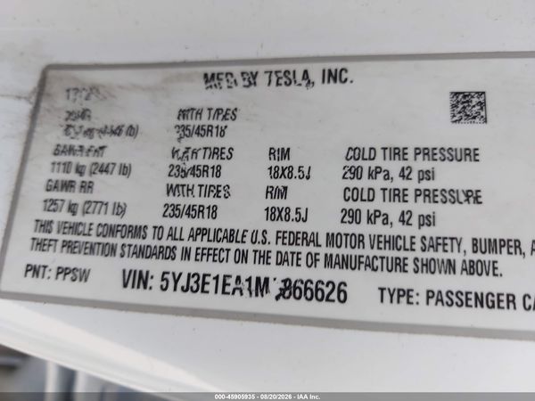 2021 TESLA MODEL 3 — I9