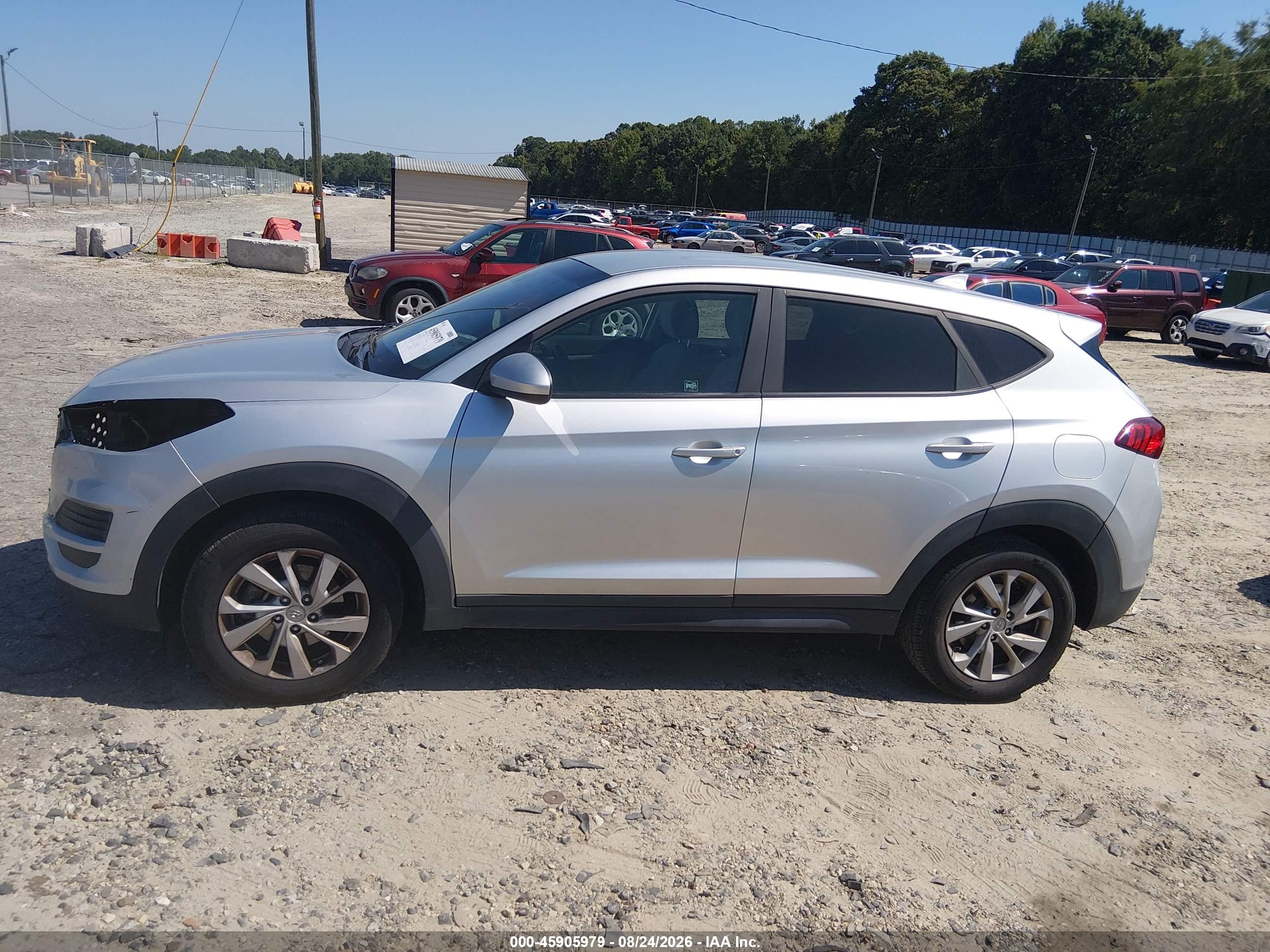 2019 HYUNDAI TUCSON SE