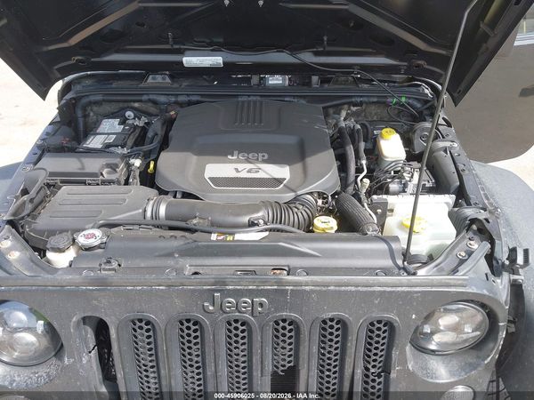 2016 JEEP WRANGLER UNLIMITED BLACK BEAR