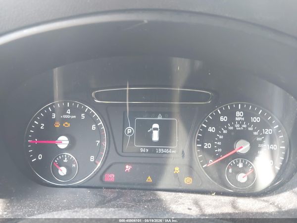 2017 KIA SORENTO 2.4L LX