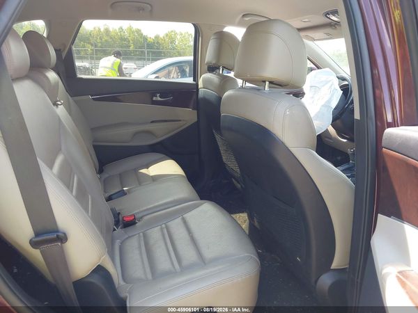 2017 KIA SORENTO 2.4L LX