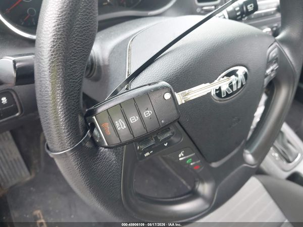 2016 KIA FORTE LX