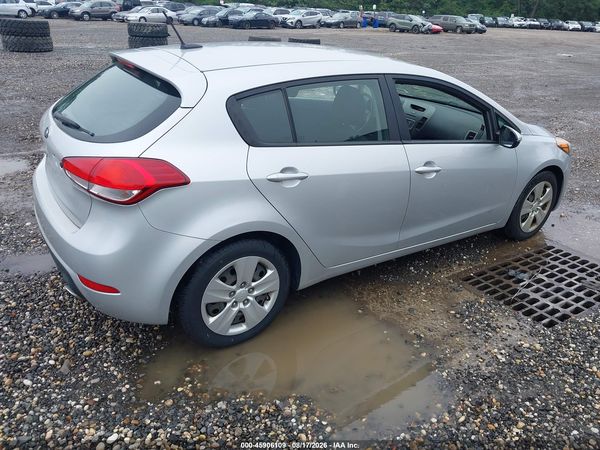 2016 KIA FORTE LX