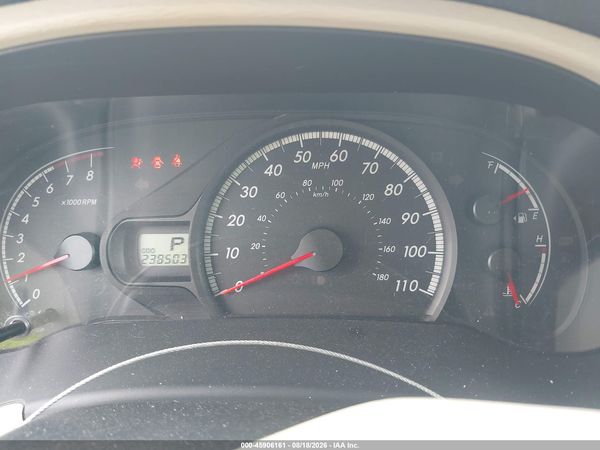 2014 TOYOTA SIENNA LE V6 8 PASSENGER — I7