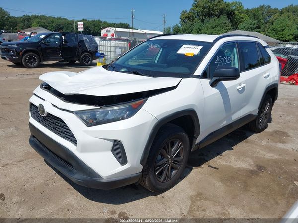 2020 TOYOTA RAV4 LE