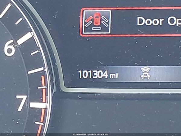 2018 NISSAN PATHFINDER SV — I118
