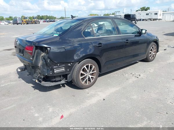 2017 VOLKSWAGEN JETTA 1.4T SE — I4