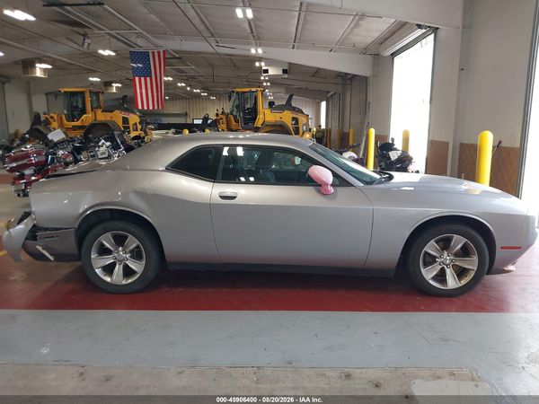2015 DODGE CHALLENGER SXT