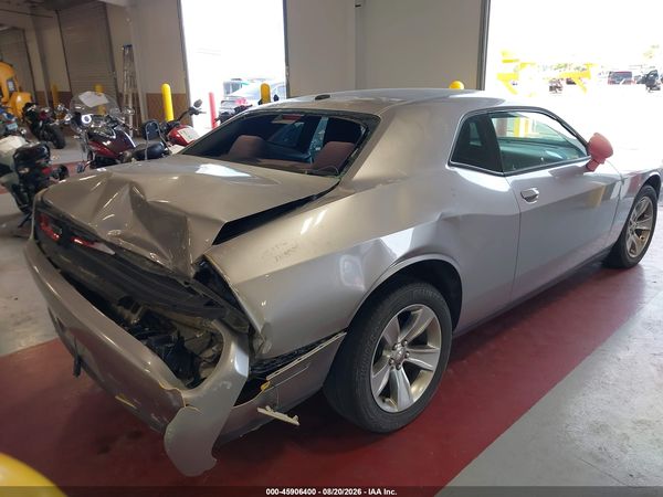 2015 DODGE CHALLENGER SXT