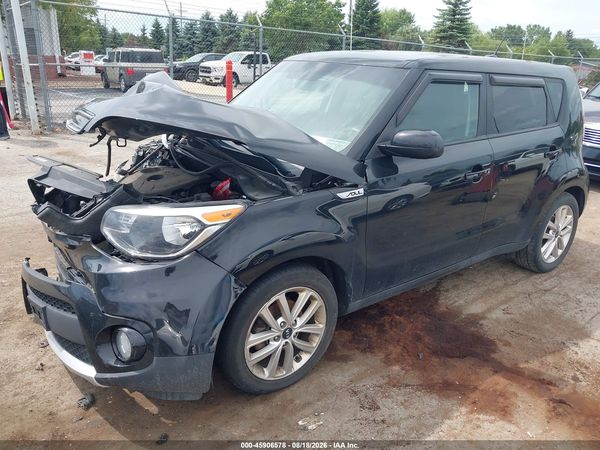 2017 KIA SOUL +
