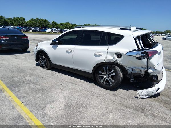 2018 TOYOTA RAV4 LE