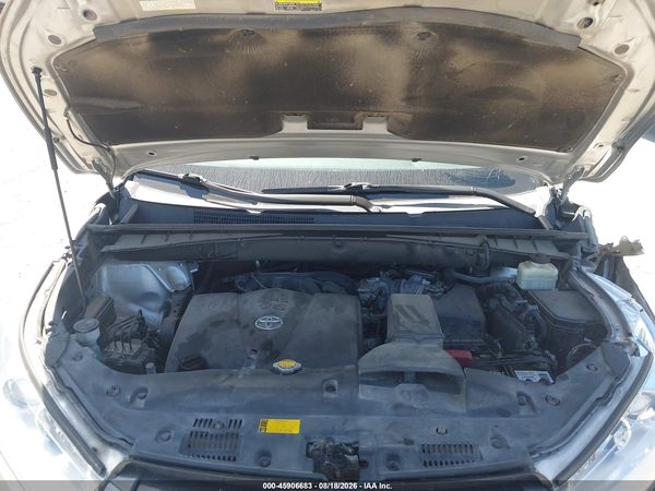2017 TOYOTA HIGHLANDER XLE