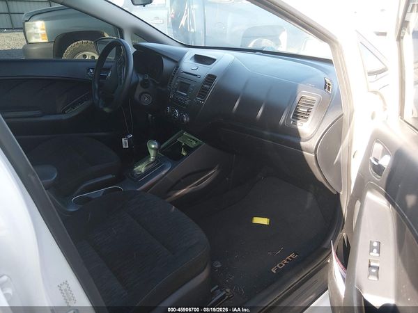 2016 KIA FORTE LX