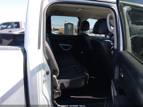 2019 NISSAN TITAN SV — I8