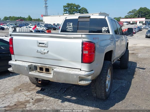 2015 CHEVROLET SILVERADO 1500 LT — I153