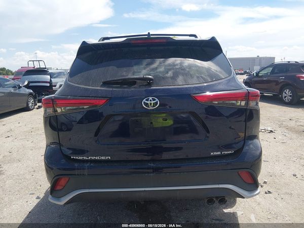2023 TOYOTA HIGHLANDER XSE