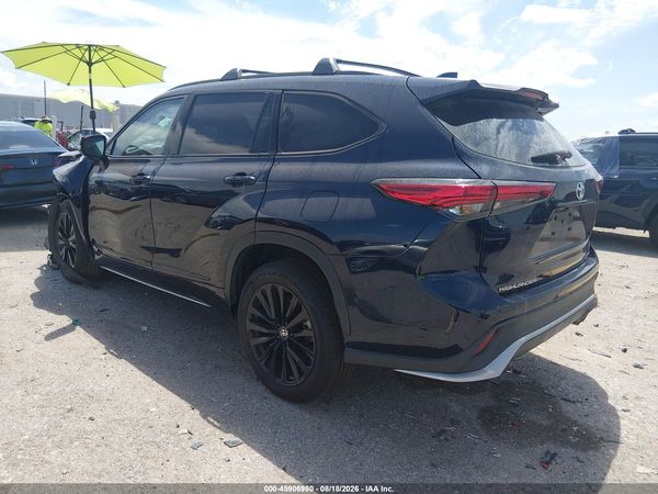 2023 TOYOTA HIGHLANDER XSE