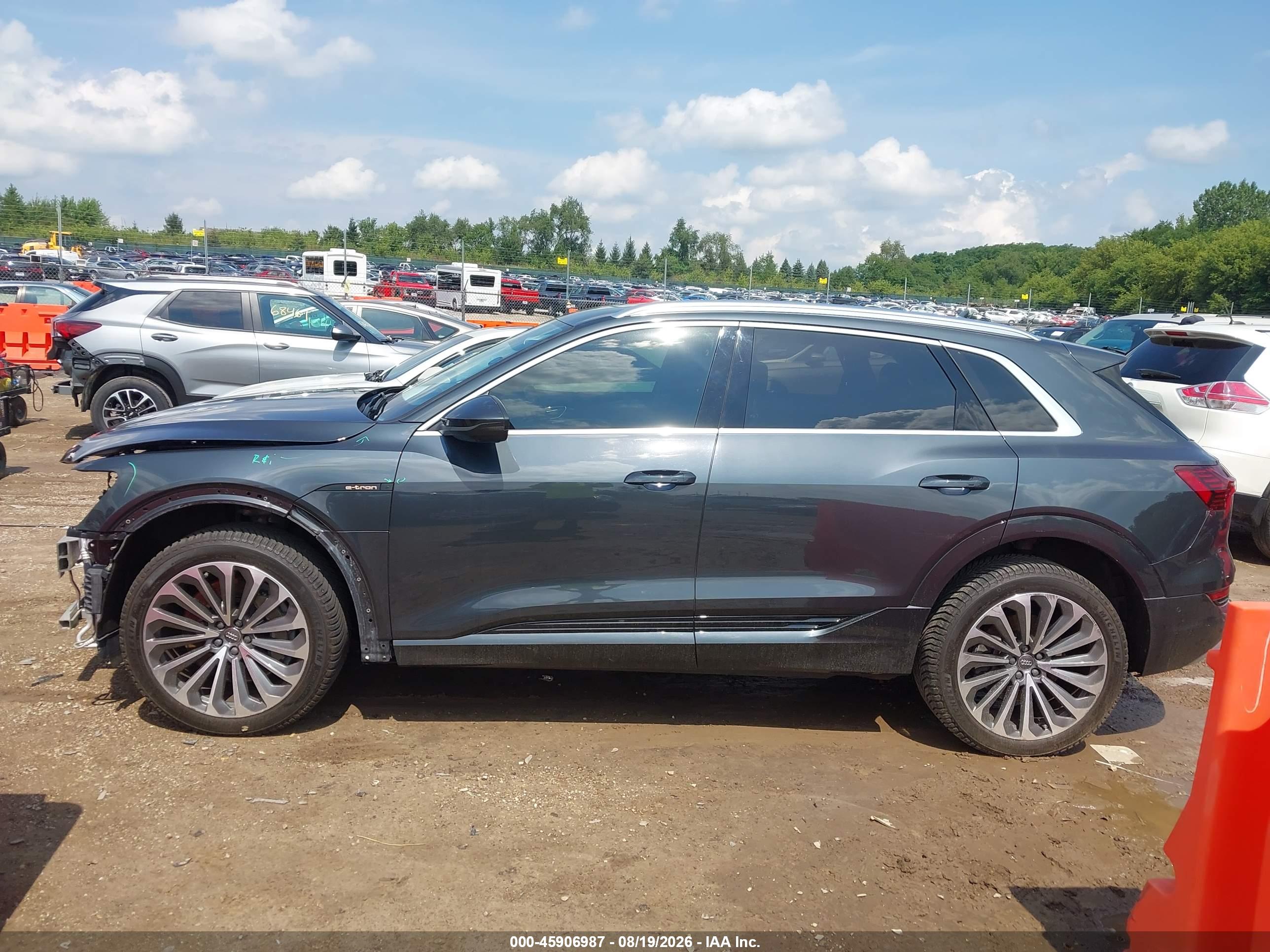 2019 AUDI E-TRON PREMIUM PLUS