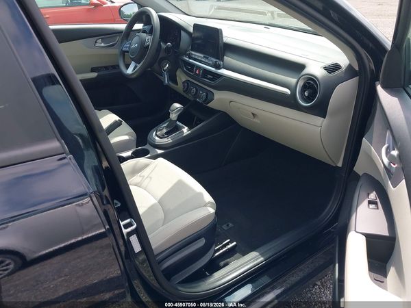 2023 KIA FORTE LXS