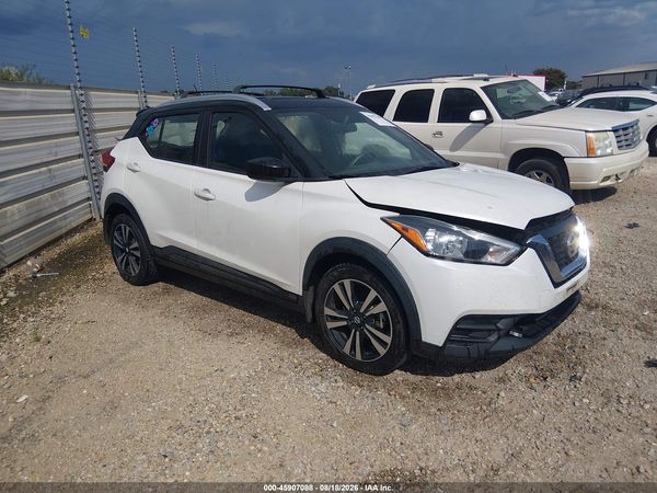 2018 NISSAN KICKS SV — I1
