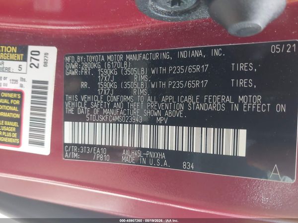 2021 TOYOTA SIENNA XLE