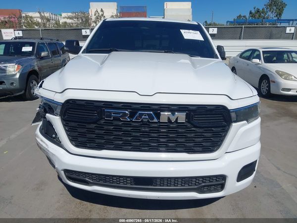 2025 RAM 1500 BIG HORN  4X2 5'7 BOX