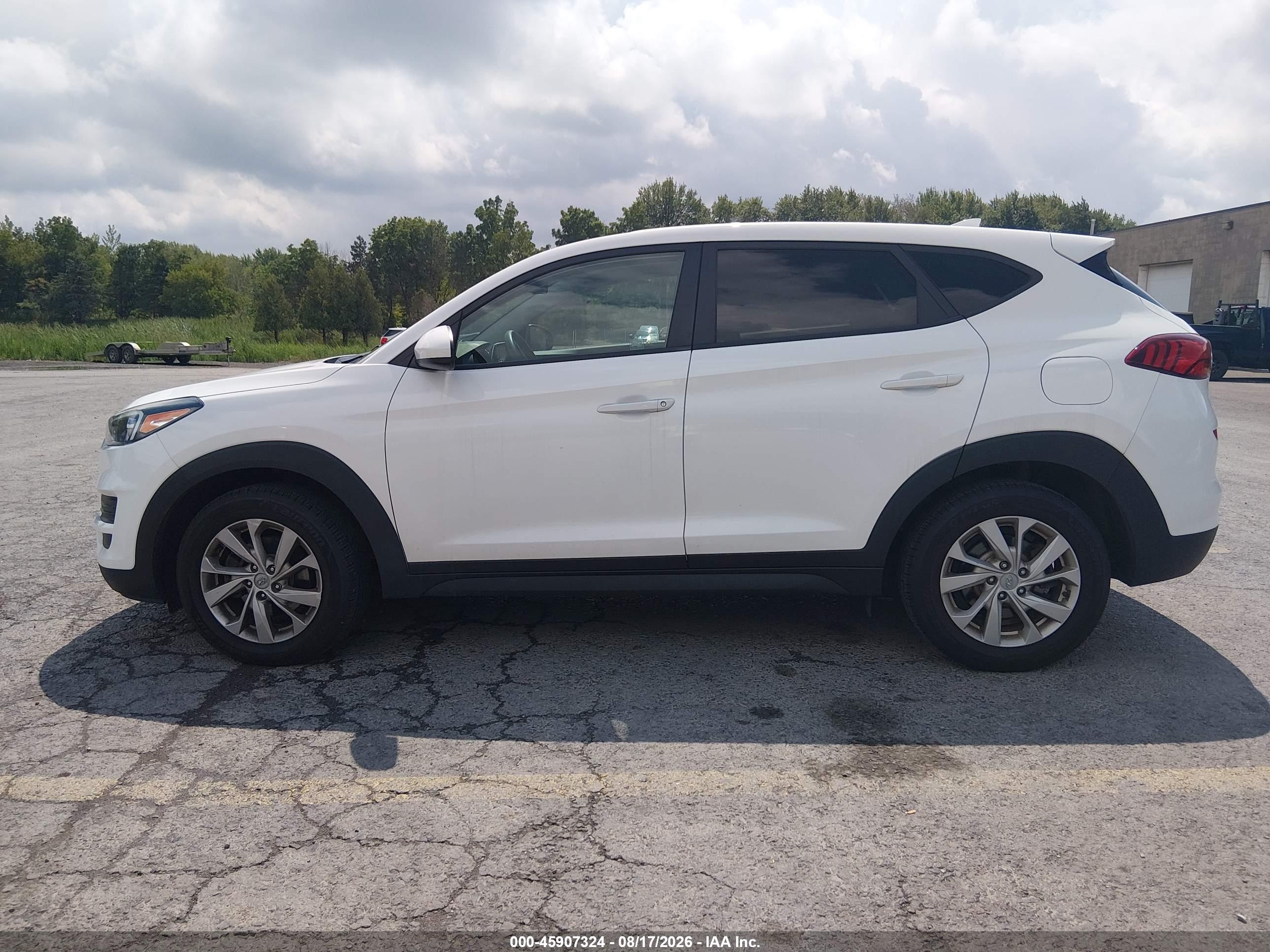2019 HYUNDAI TUCSON SE