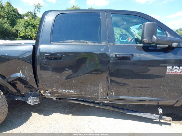 2018 RAM 2500 LARAMIE  4X4 6'4 BOX — I6