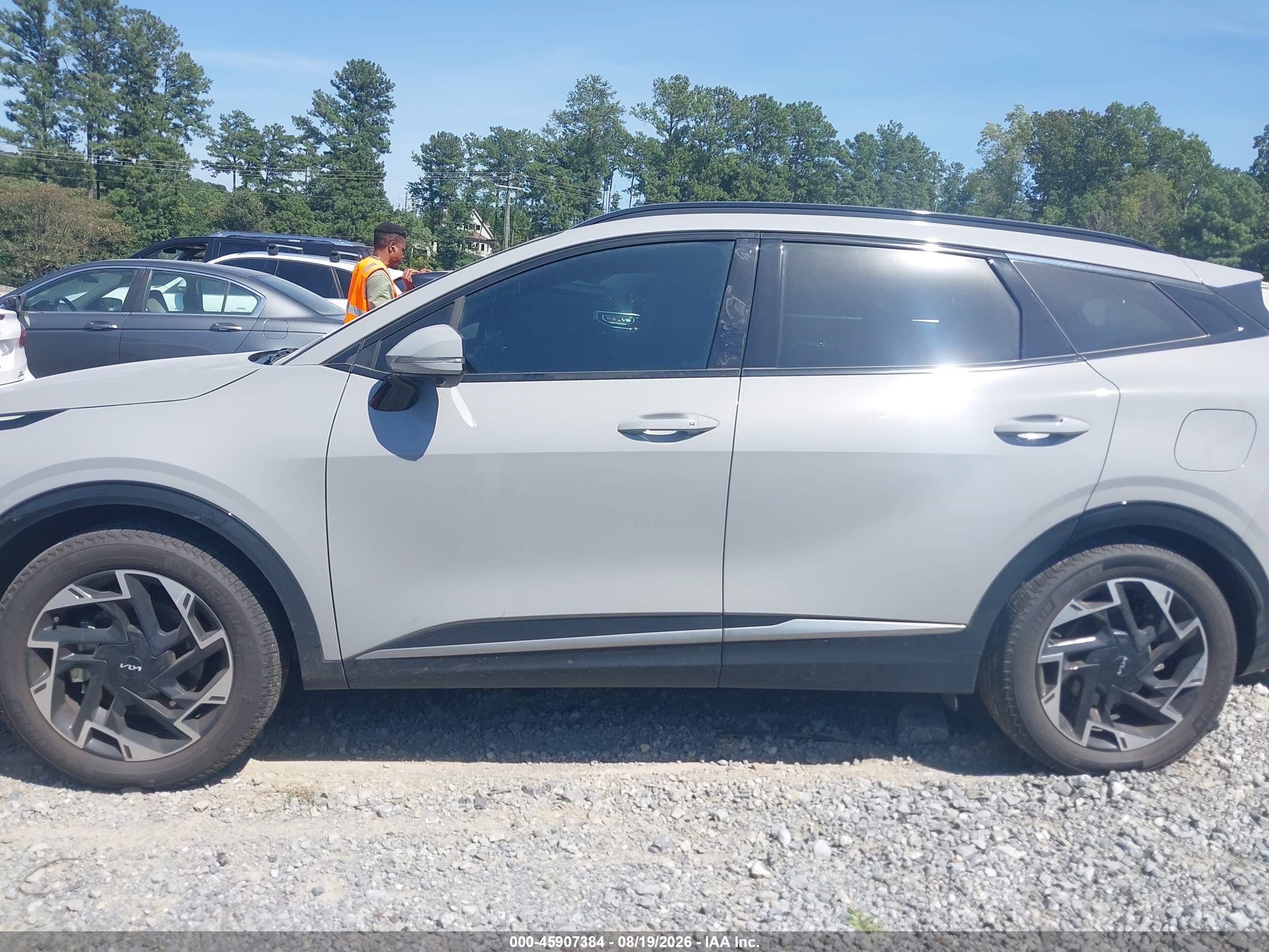 2025 KIA SPORTAGE SX-PRESTIGE