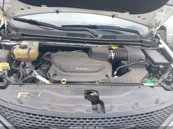 2018 CHRYSLER PACIFICA TOURING L — I10