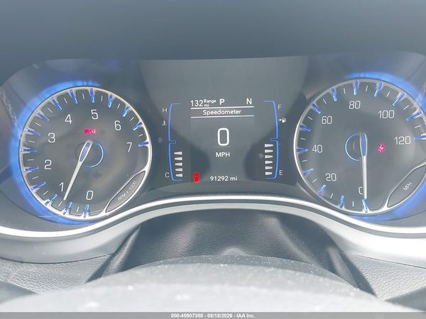 2018 CHRYSLER PACIFICA TOURING L — I118