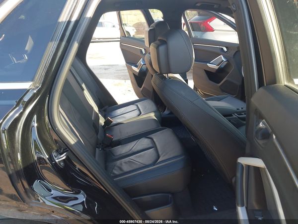 2022 AUDI Q3 — I8