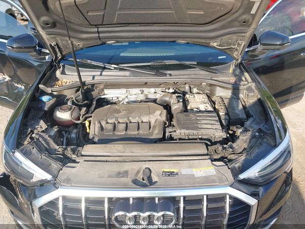 2022 AUDI Q3 — I10