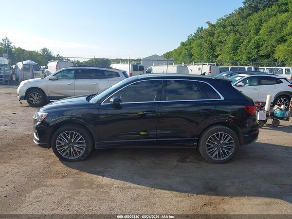 2022 AUDI Q3 — I117