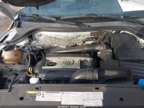 2017 VOLKSWAGEN TIGUAN 2.0T SPORT — I10