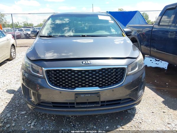 2017 KIA SEDONA LX