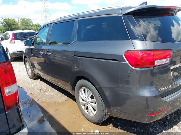 2017 KIA SEDONA LX
