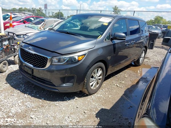 2017 KIA SEDONA LX