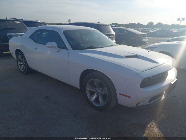 2017 DODGE CHALLENGER SXT