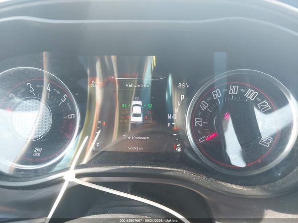 2017 DODGE CHALLENGER SXT